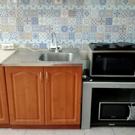 דירה мезонет, 300 м море, центр וארנה