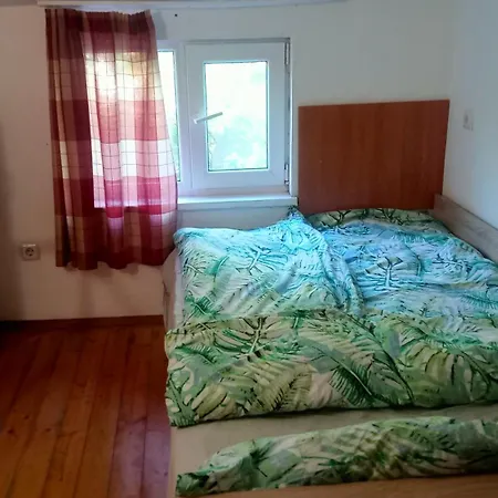 мезонет, 300 м море, центр וארנה